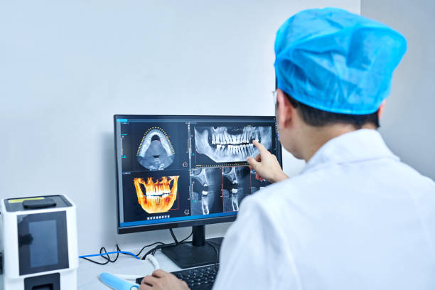 Best Mobile Emergency Dentist in Coloma, MI